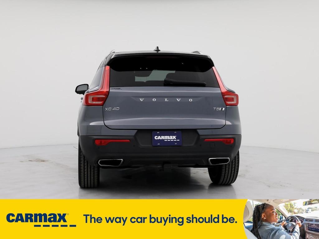 used 2020 Volvo XC40 car, priced at $26,998