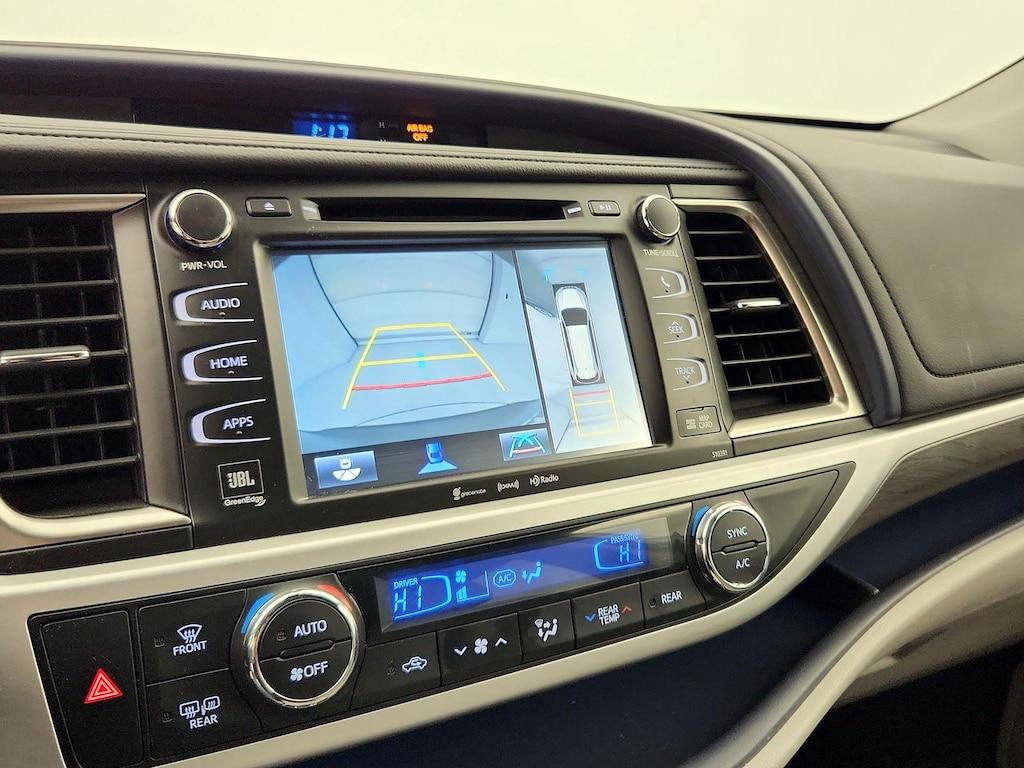 used 2019 Toyota Highlander car, priced at $41,998