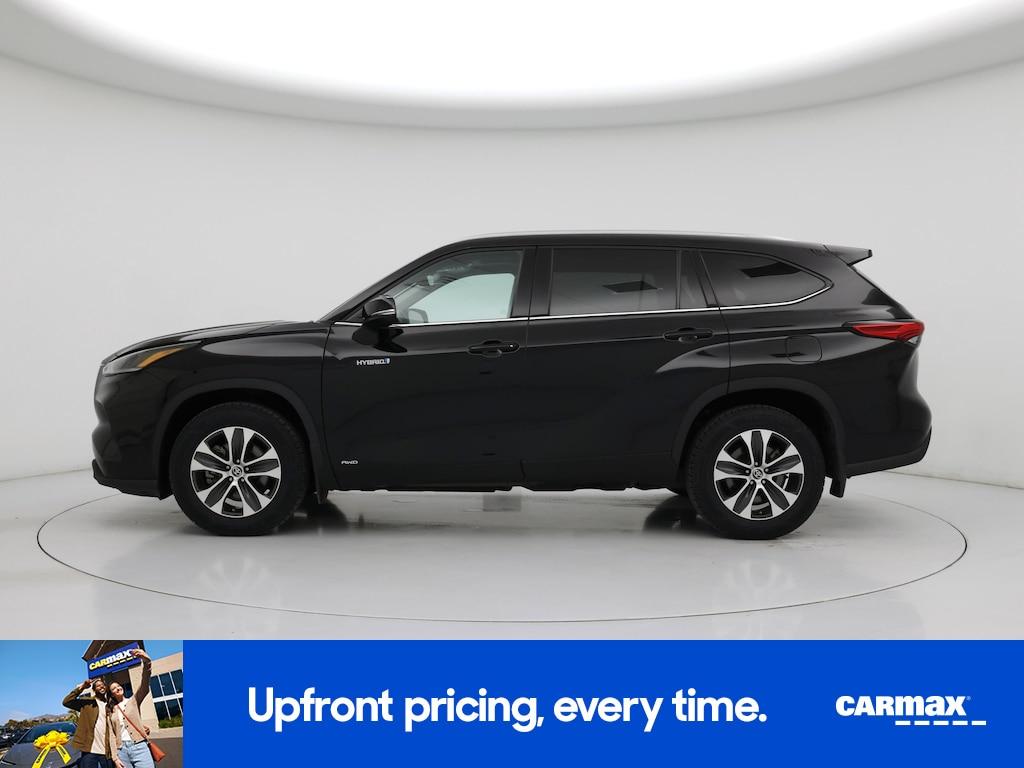 used 2021 Toyota Highlander Hybrid car, priced at $35,998