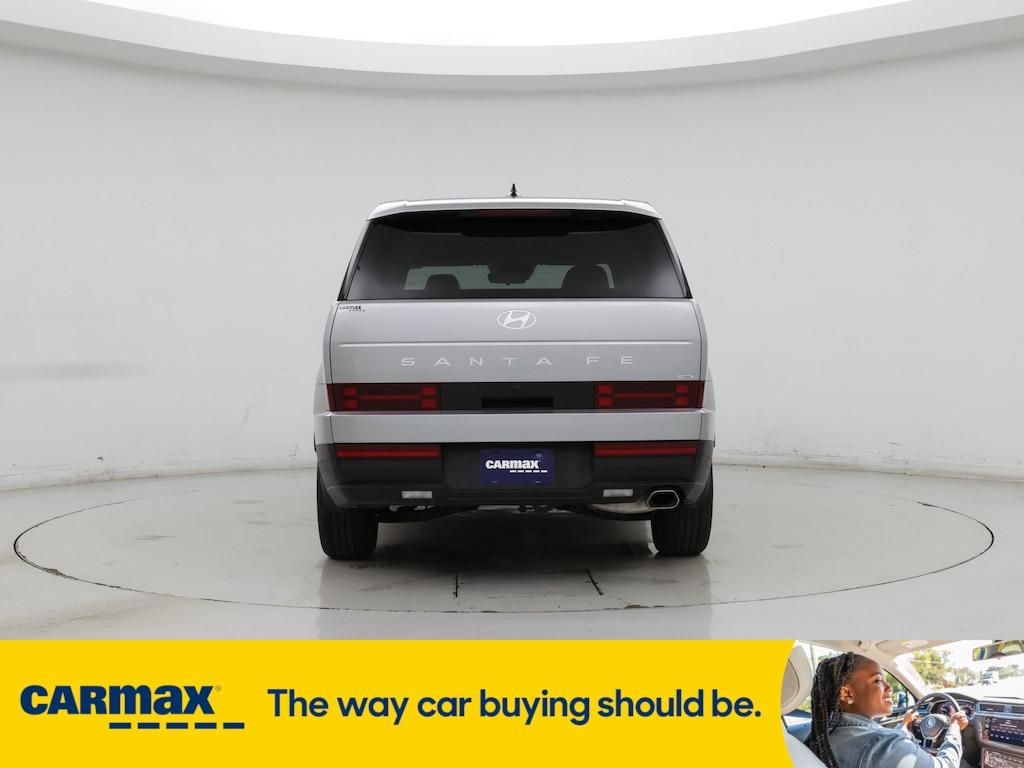 used 2024 Hyundai Santa Fe car, priced at $31,998