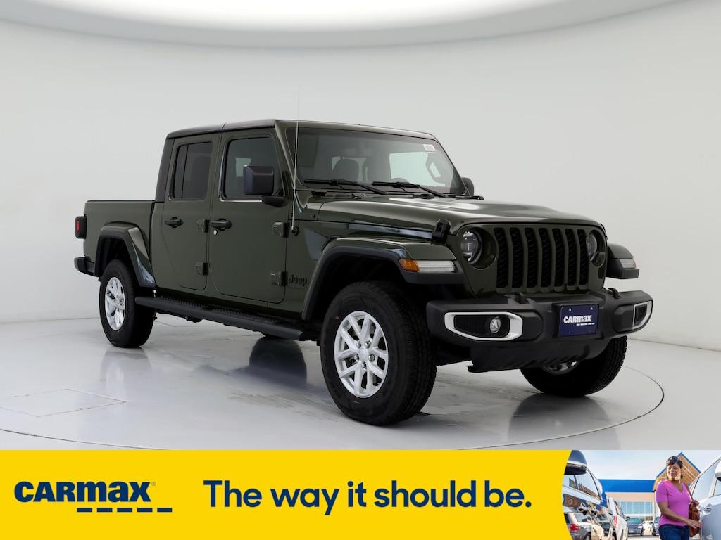 used 2023 Jeep Gladiator car, priced at $42,998