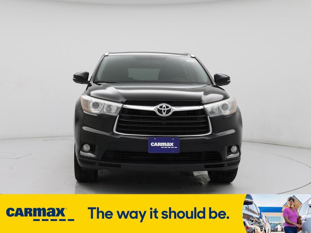 used 2015 Toyota Highlander car, priced at $26,998