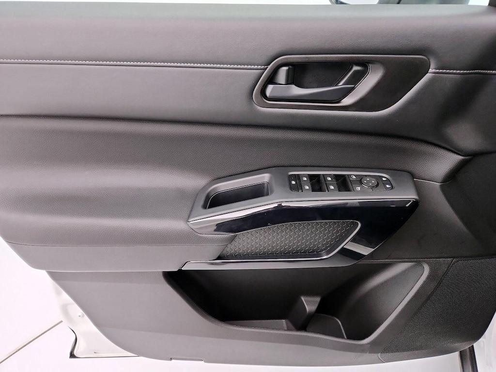 used 2024 Nissan Pathfinder car, priced at $35,998