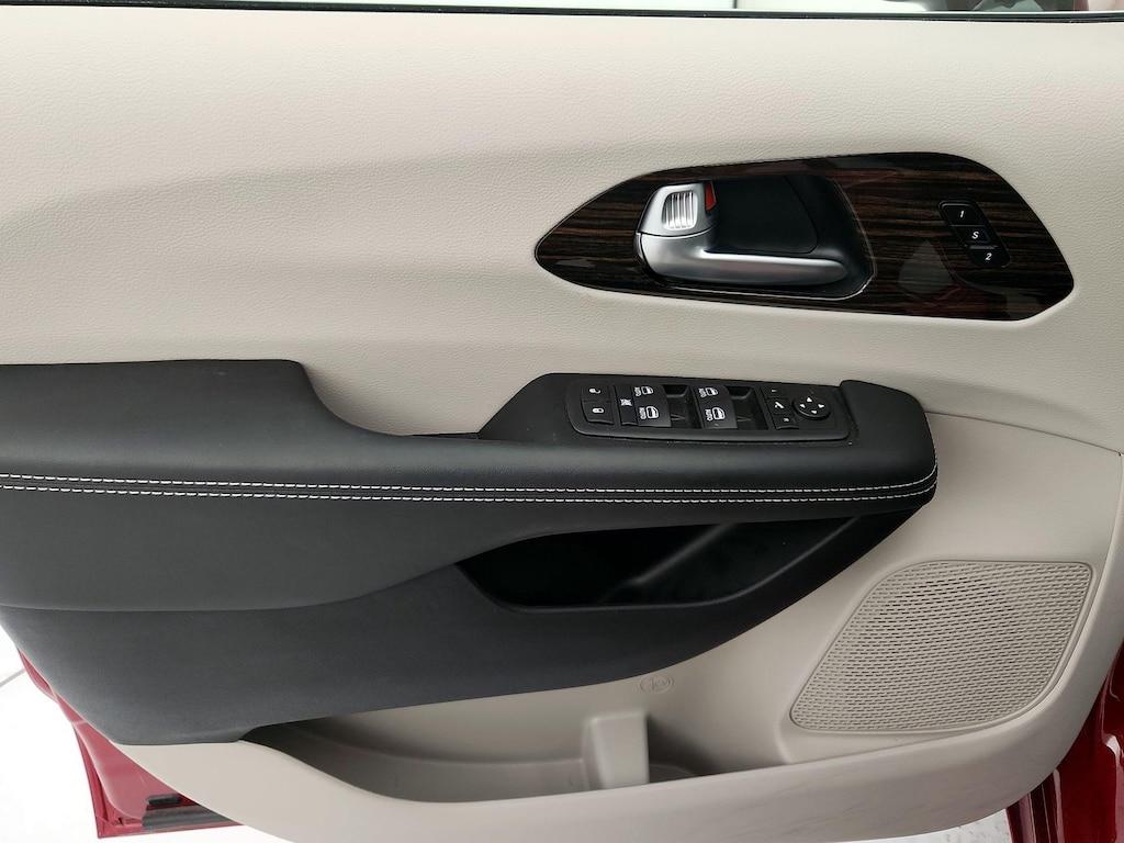 used 2024 Chrysler Pacifica car, priced at $44,998