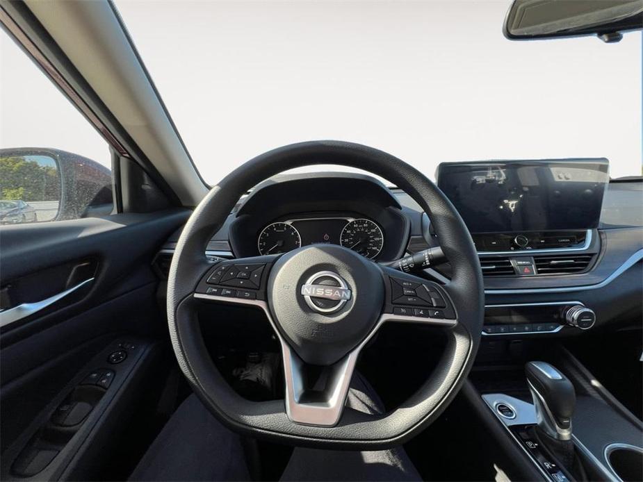 new 2025 Nissan Altima car, priced at $29,465