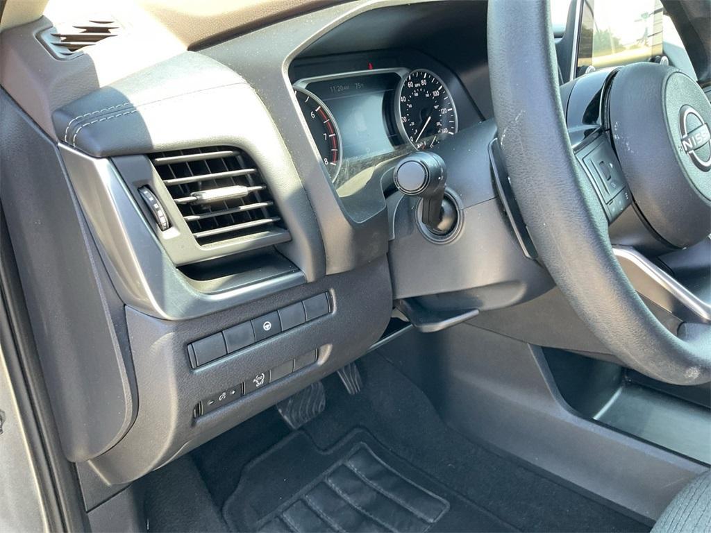 used 2023 Nissan Rogue car, priced at $18,777