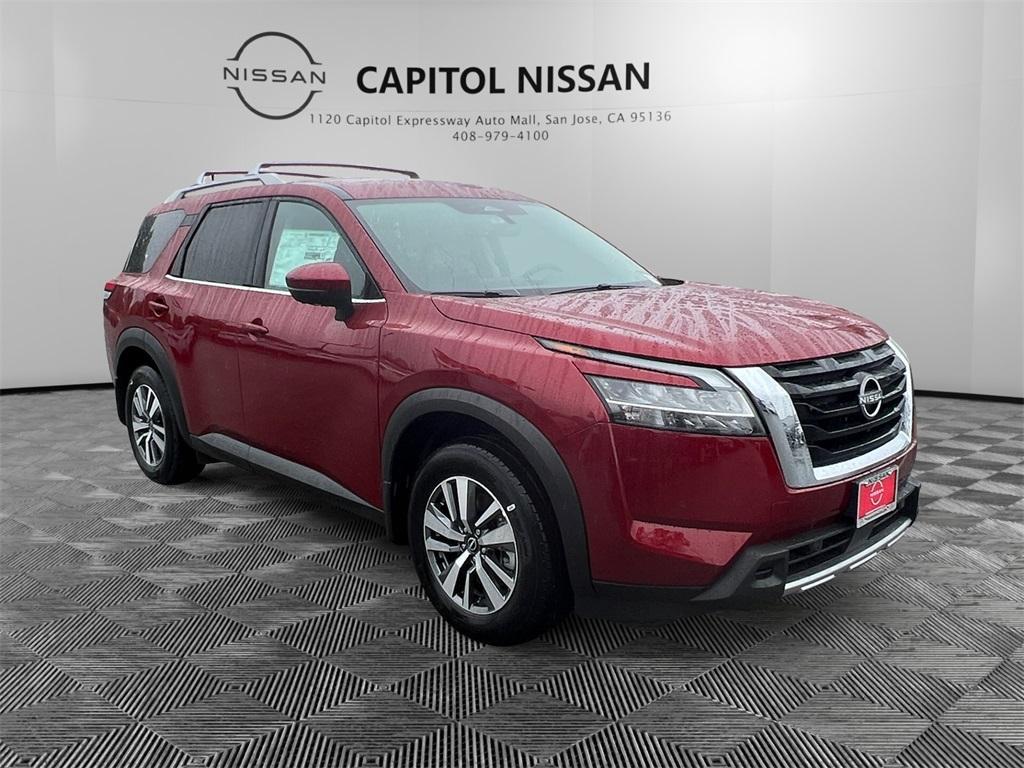 new 2024 Nissan Pathfinder car, priced at $43,925