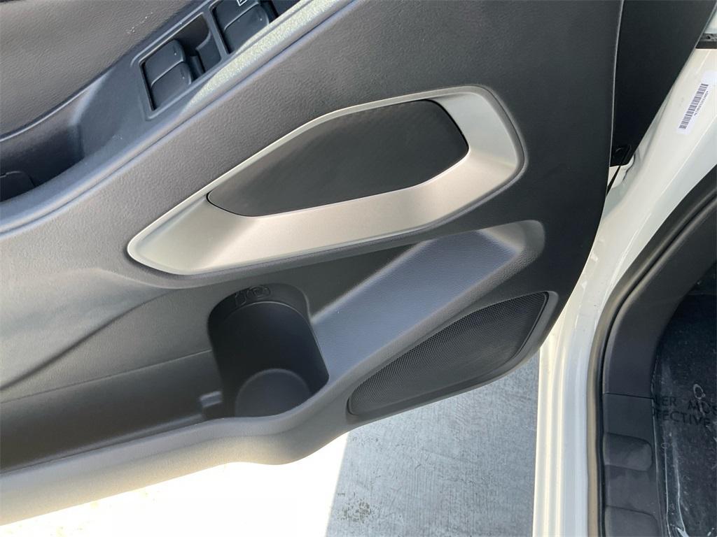 new 2025 Nissan Frontier car, priced at $37,780