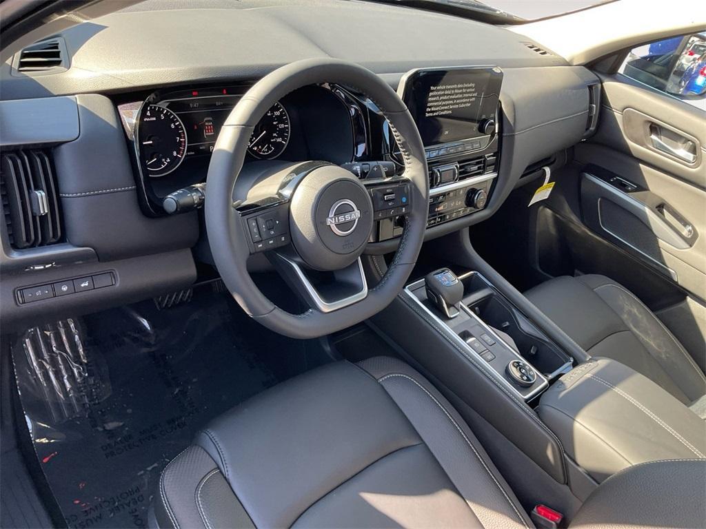 new 2025 Nissan Pathfinder car, priced at $44,387
