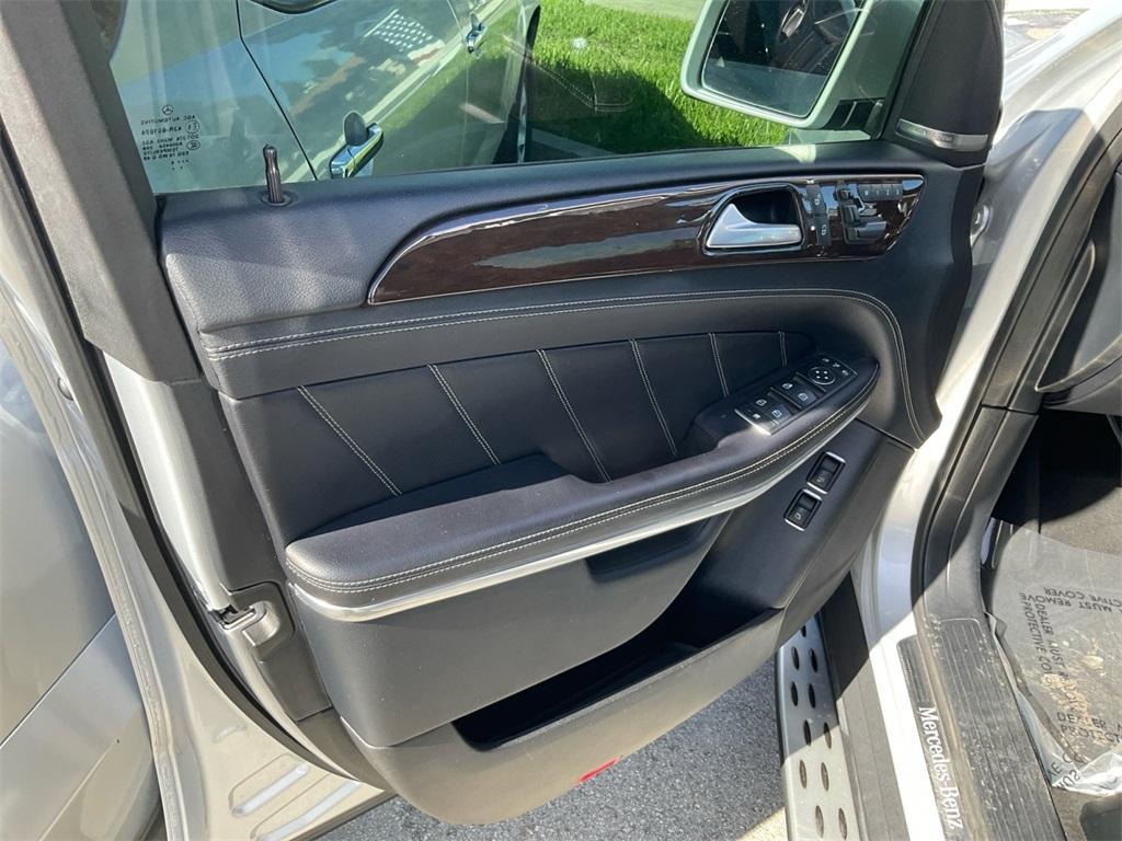 used 2014 Mercedes-Benz GL-Class car, priced at $11,499