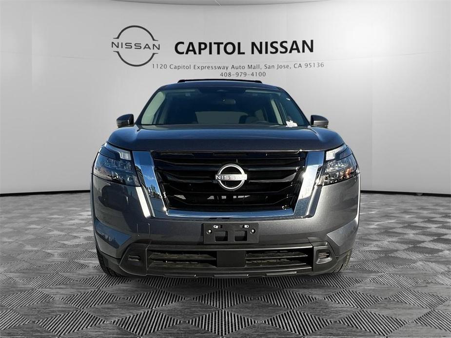 new 2024 Nissan Pathfinder car, priced at $40,660