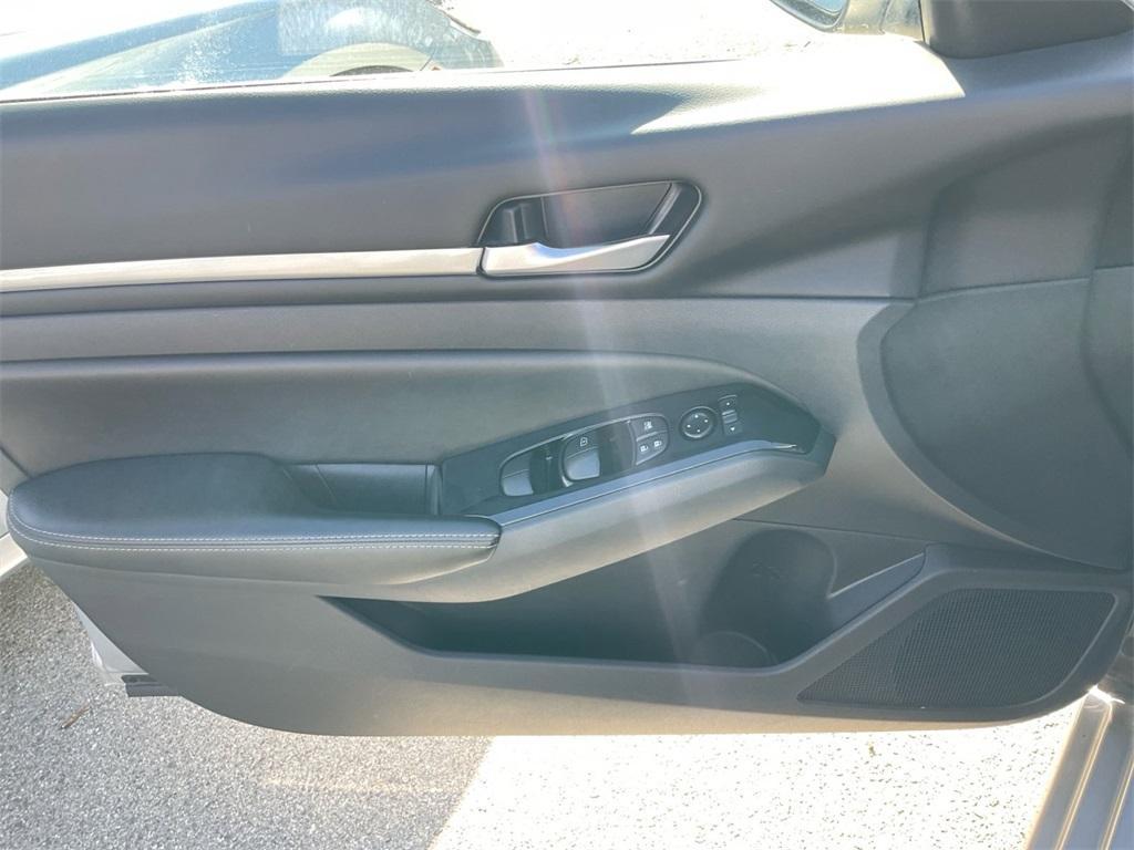 used 2023 Nissan Altima car, priced at $16,999