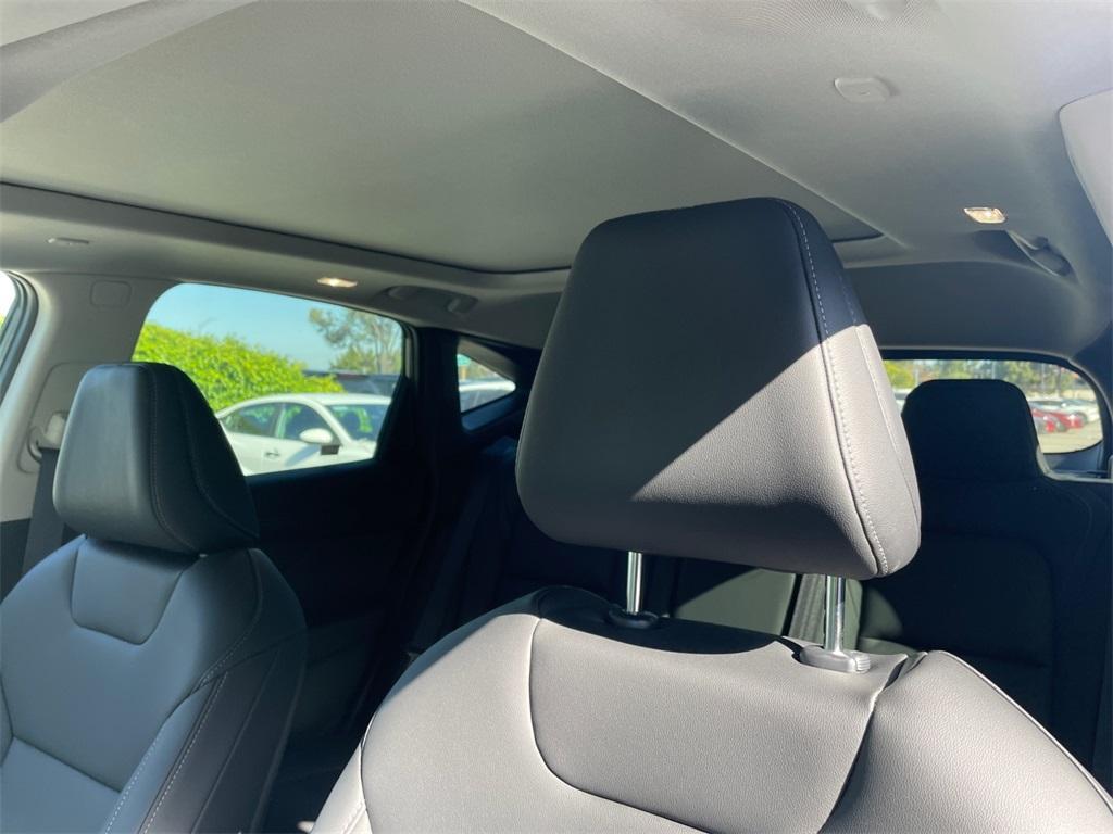 new 2025 Nissan Murano car, priced at $50,000