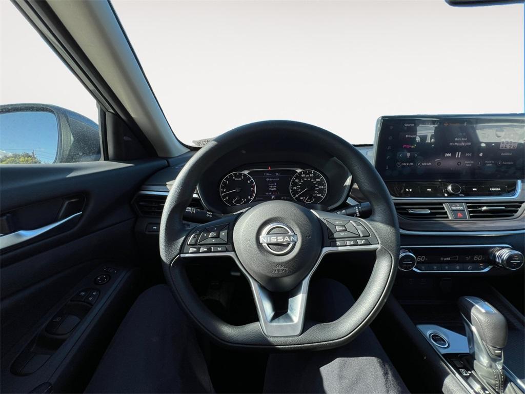 new 2025 Nissan Altima car, priced at $29,465