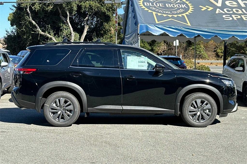 new 2024 Nissan Pathfinder car, priced at $40,310