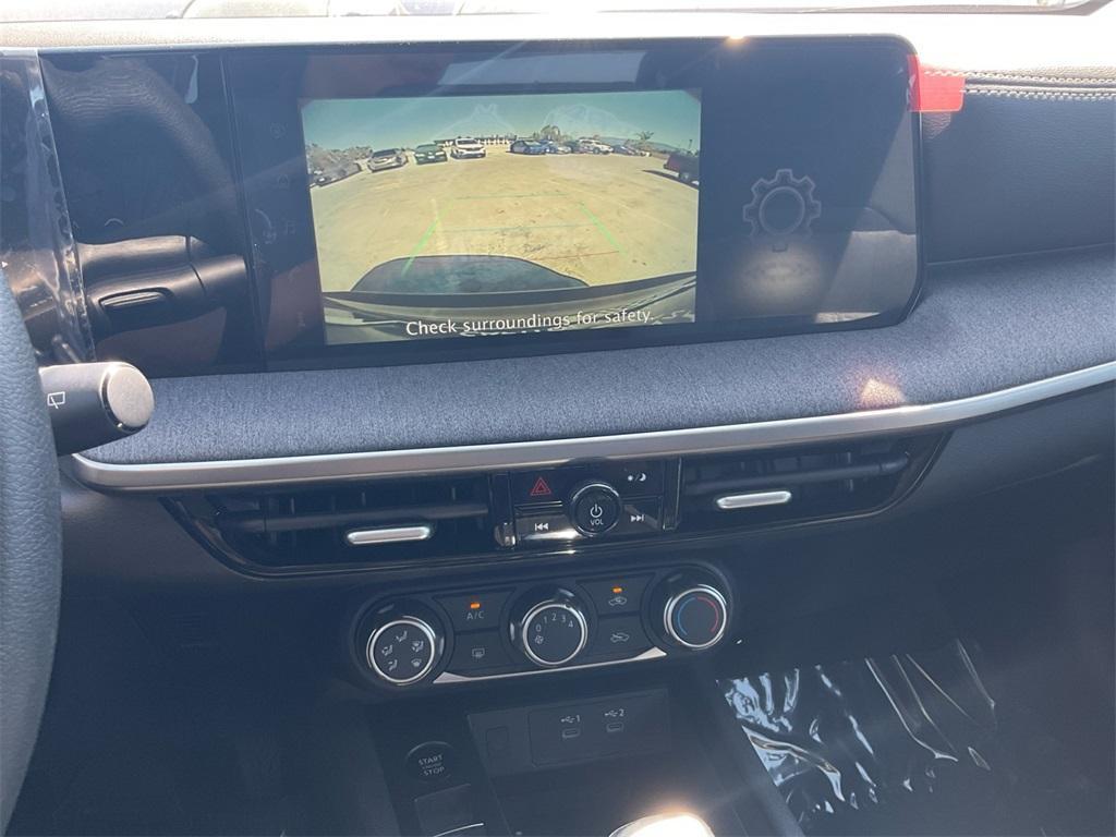 new 2025 Nissan Kicks car, priced at $25,595