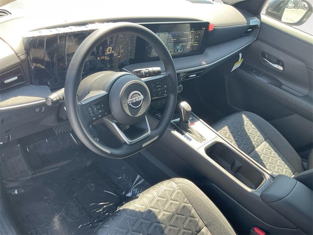 new 2025 Nissan Kicks car, priced at $25,595