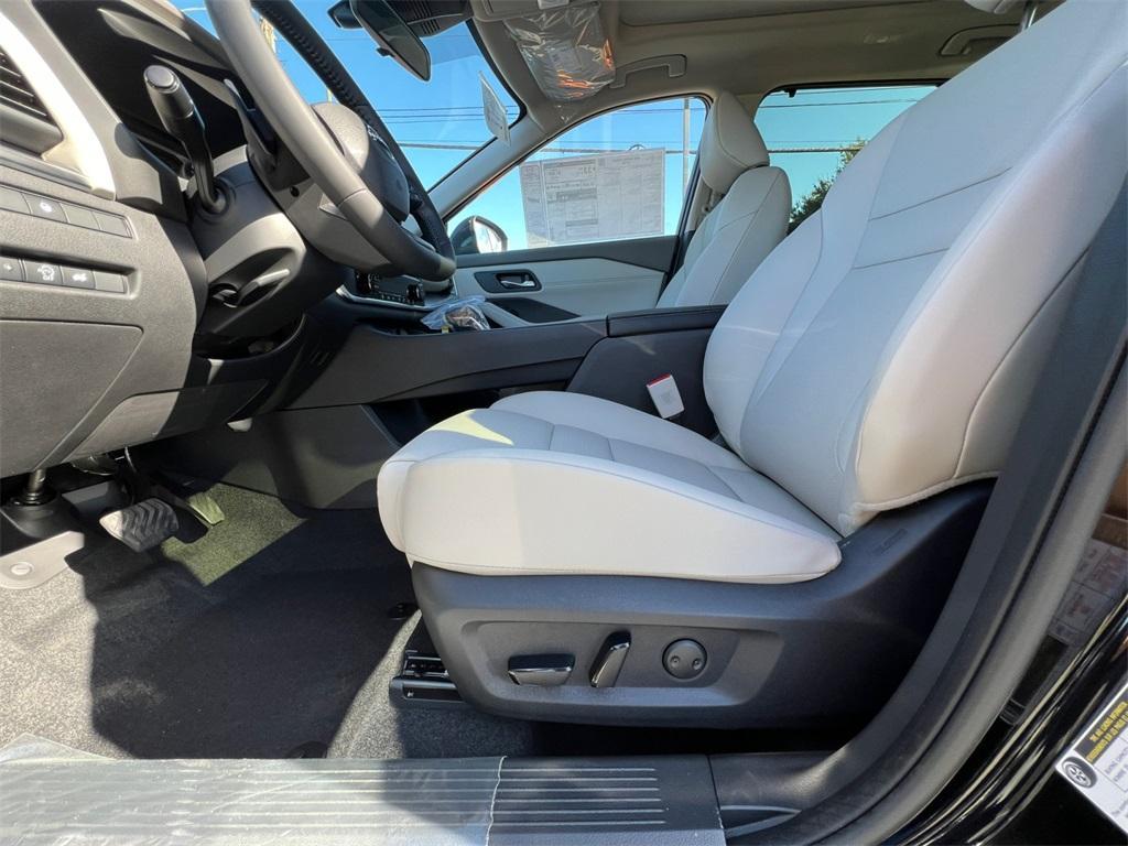 new 2025 Nissan Rogue car, priced at $34,995