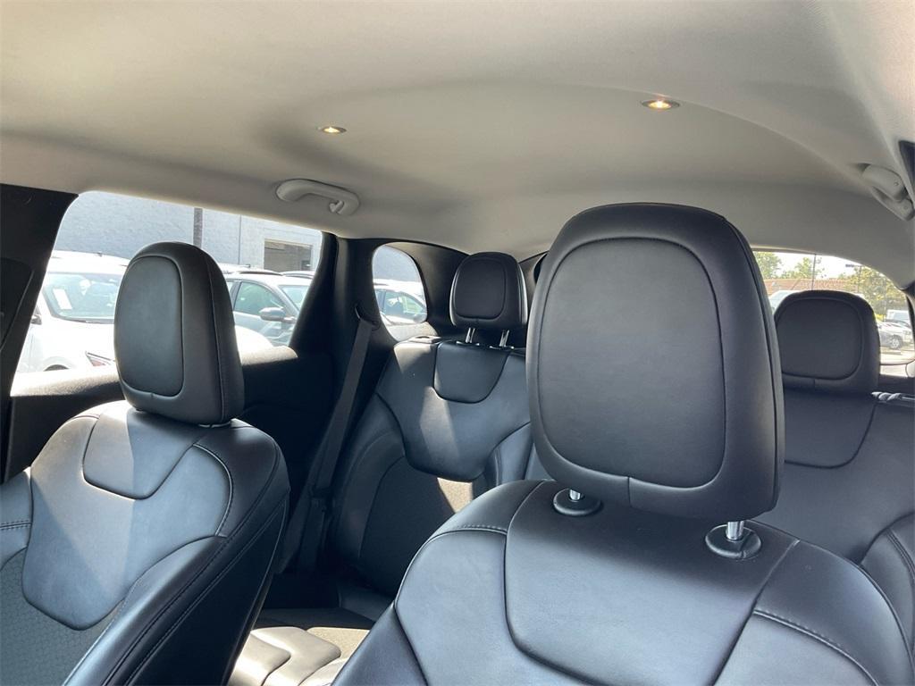 used 2021 Jeep Cherokee car, priced at $19,499