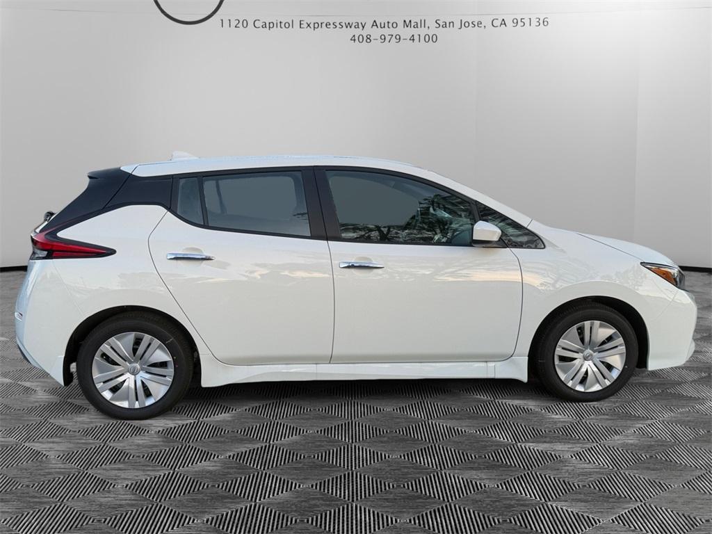 new 2025 Nissan Leaf car, priced at $30,035