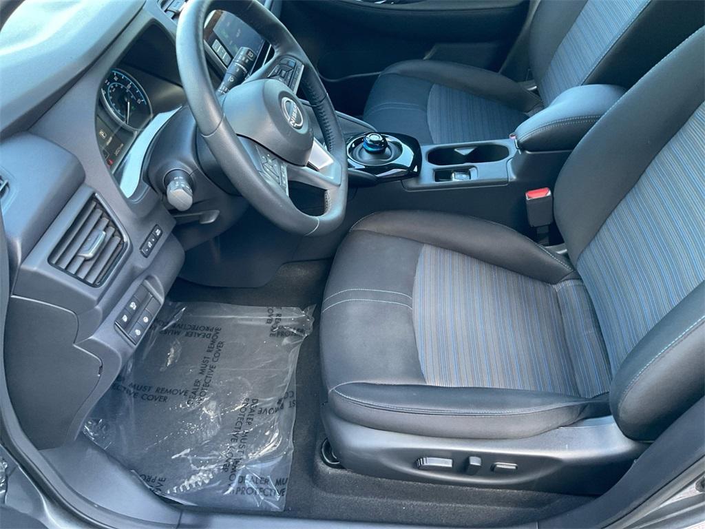 used 2023 Nissan Leaf car, priced at $17,499