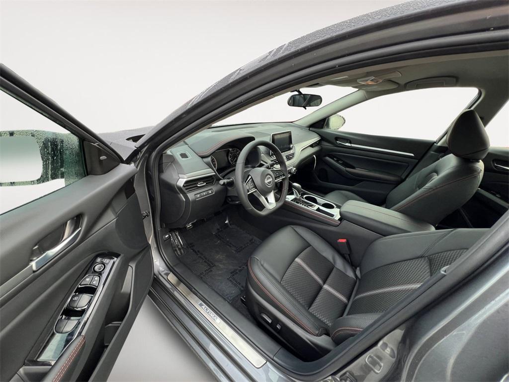 new 2025 Nissan Altima car, priced at $29,617