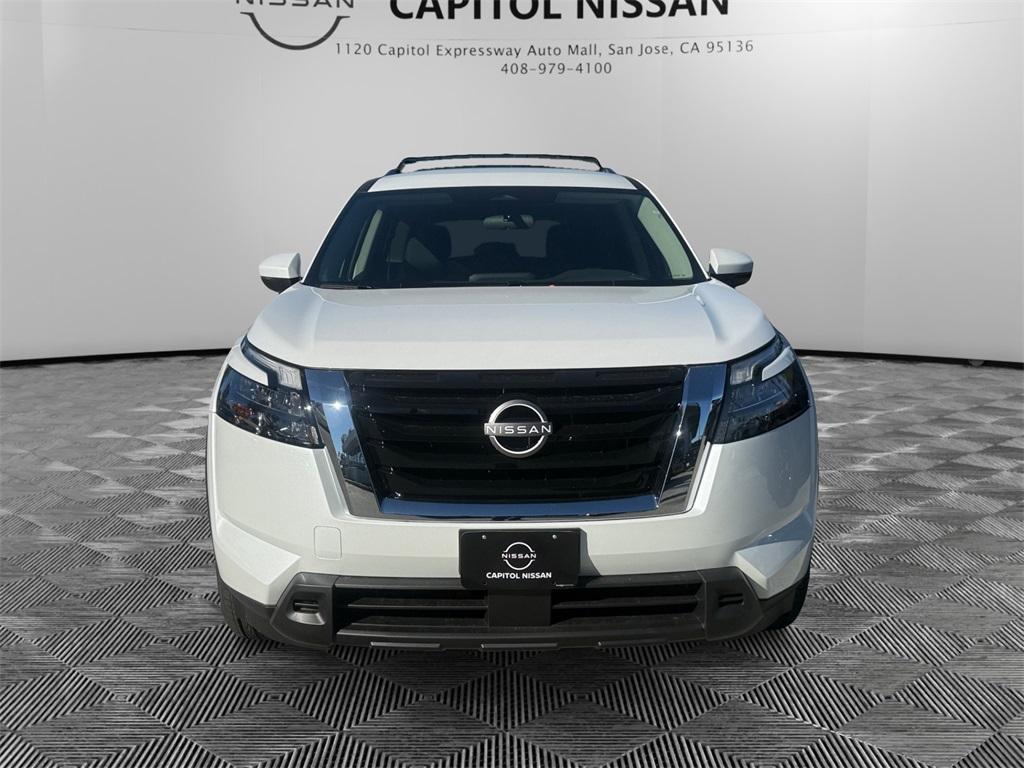 new 2025 Nissan Pathfinder car, priced at $42,835