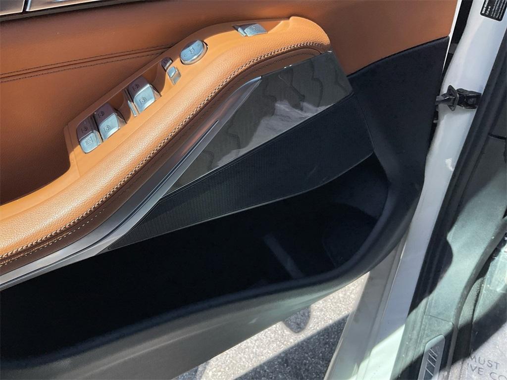 used 2021 BMW X7 car, priced at $38,800