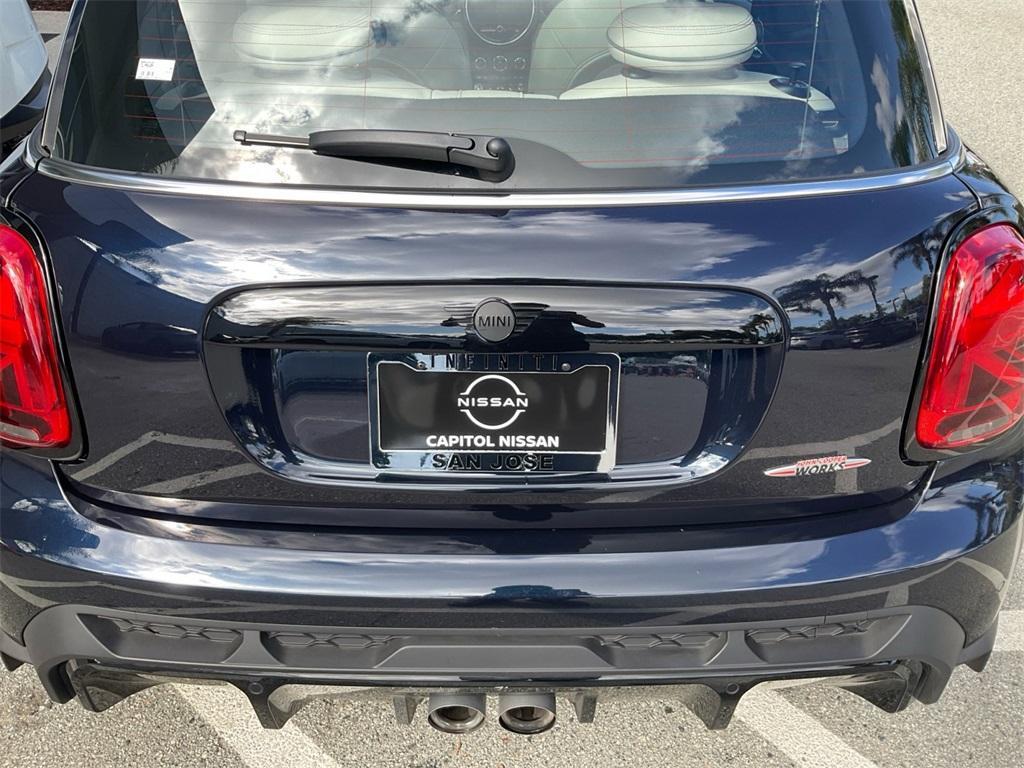 used 2023 MINI Hardtop car, priced at $32,999