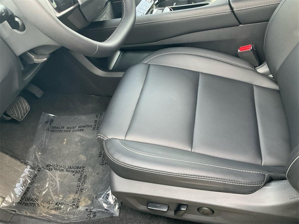 used 2025 Nissan Murano car, priced at $37,995