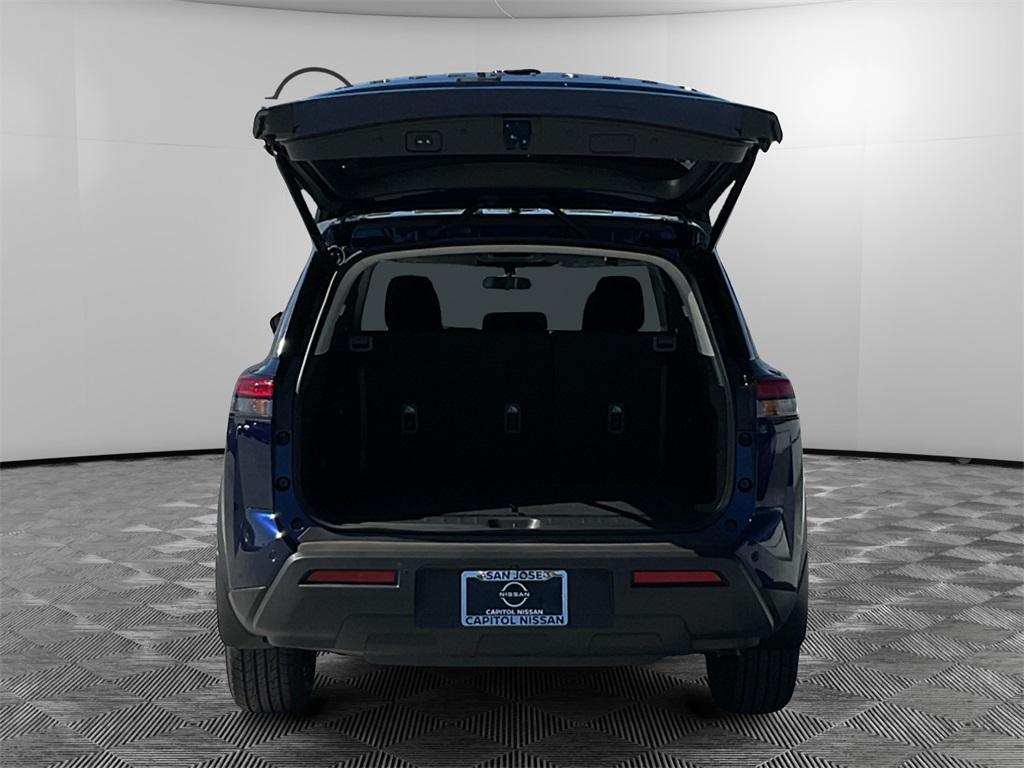new 2025 Nissan Pathfinder car