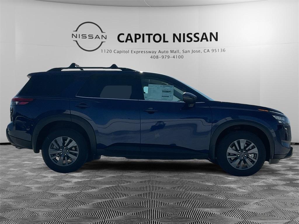 new 2025 Nissan Pathfinder car
