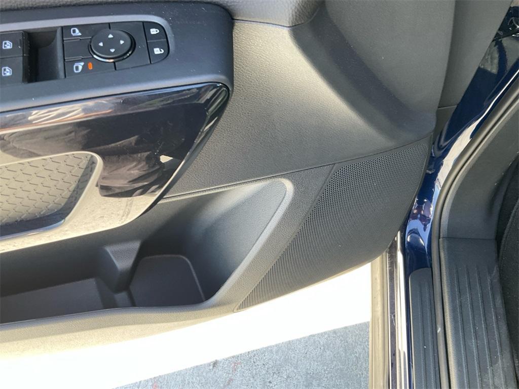 new 2025 Nissan Pathfinder car