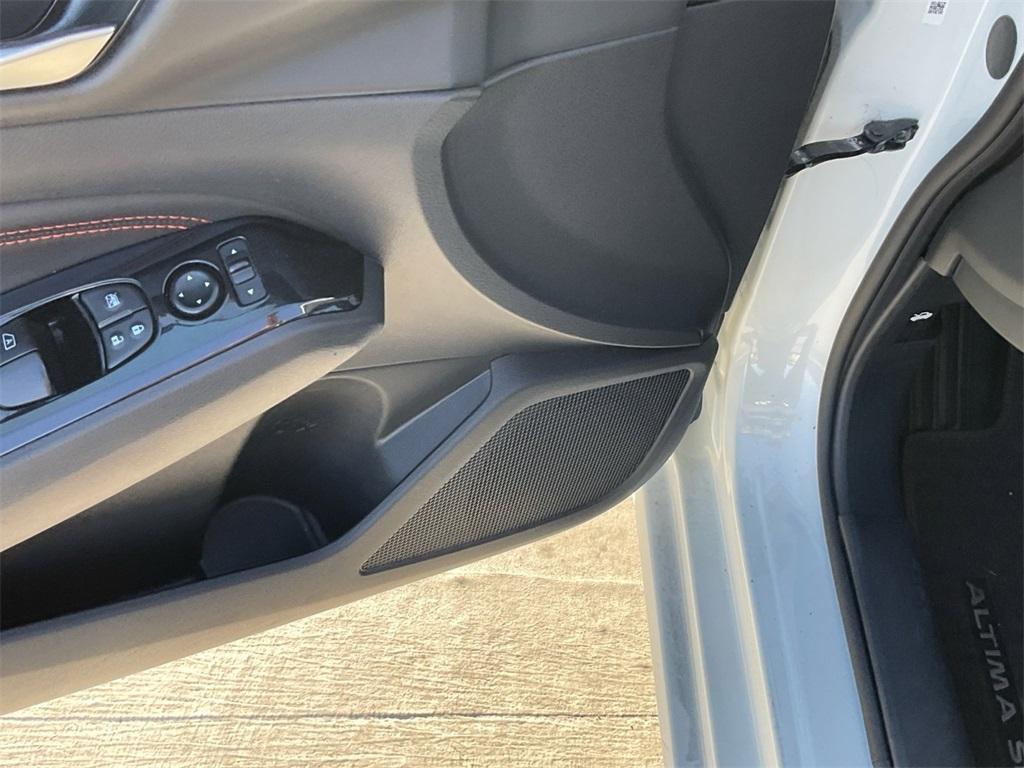 used 2023 Nissan Altima car, priced at $18,800