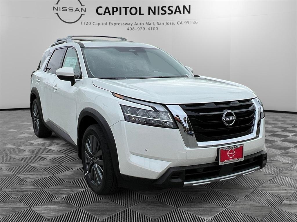 new 2024 Nissan Pathfinder car, priced at $45,500