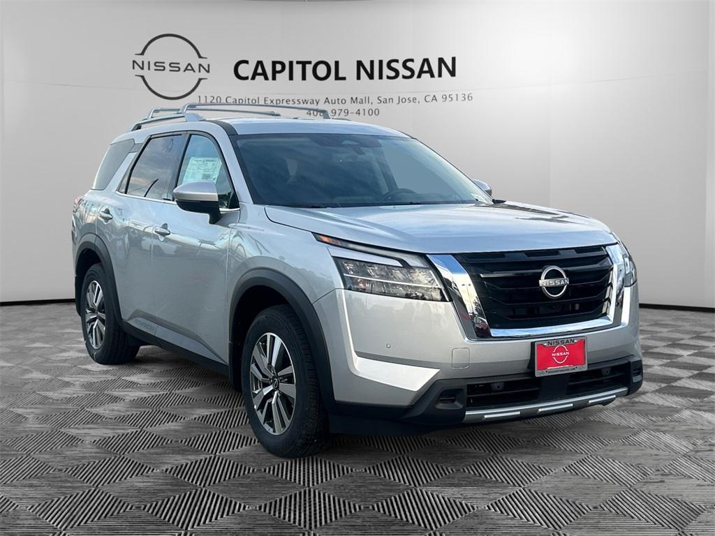 new 2024 Nissan Pathfinder car, priced at $37,500