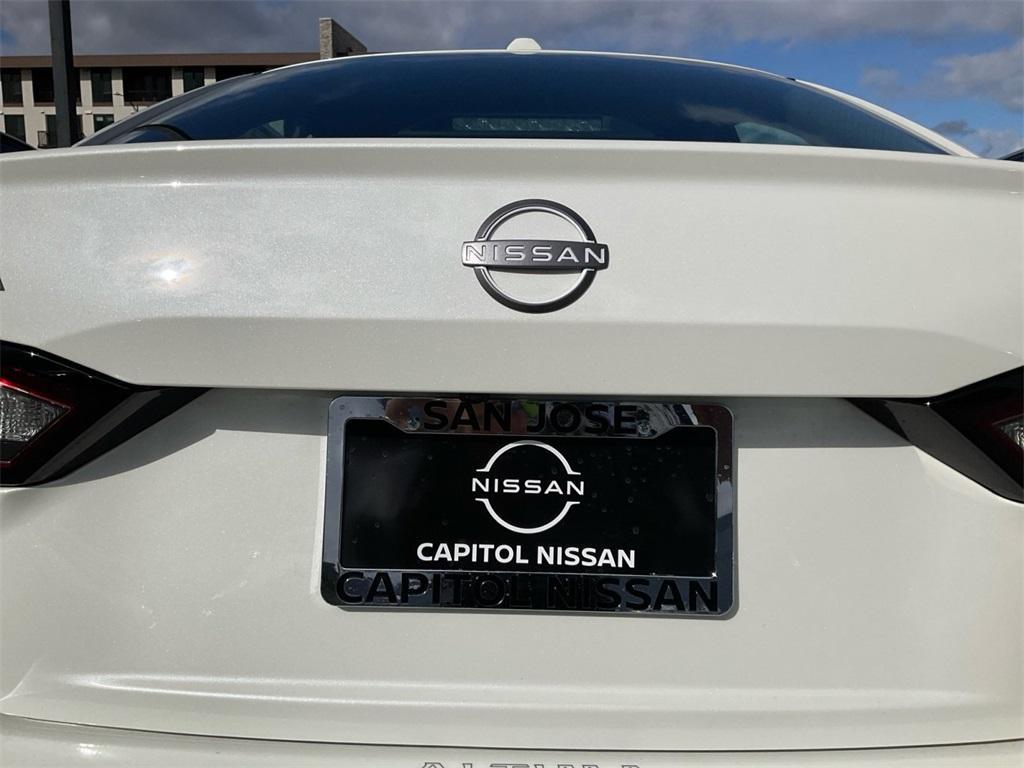 new 2025 Nissan Altima car, priced at $32,854