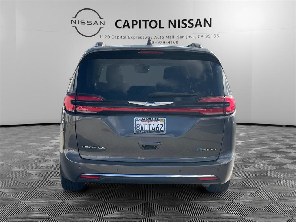 used 2021 Chrysler Pacifica Hybrid car, priced at $27,998