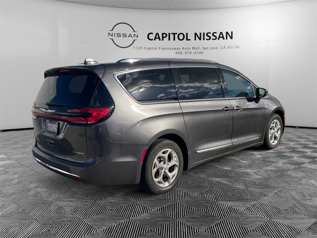 used 2021 Chrysler Pacifica Hybrid car, priced at $27,998