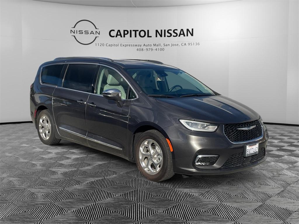 used 2021 Chrysler Pacifica Hybrid car, priced at $27,998