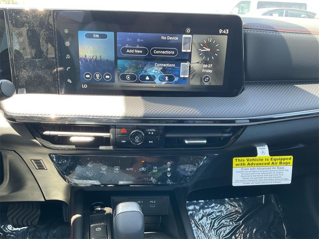 new 2025 Nissan Kicks car, priced at $29,175