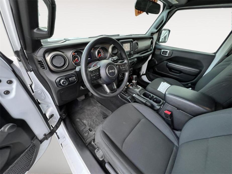 used 2021 Jeep Wrangler Unlimited car, priced at $31,995