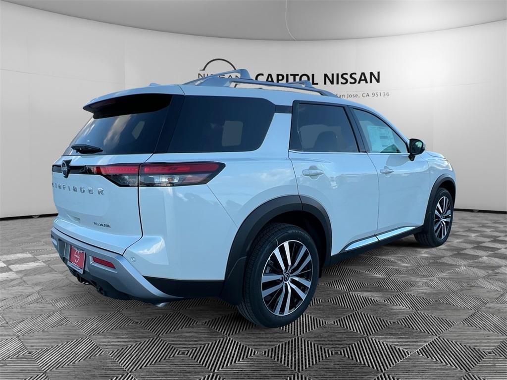 new 2024 Nissan Pathfinder car, priced at $51,080