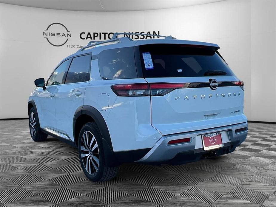 new 2024 Nissan Pathfinder car, priced at $51,080