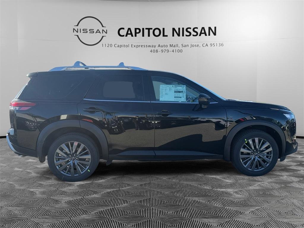 new 2025 Nissan Pathfinder car, priced at $50,600