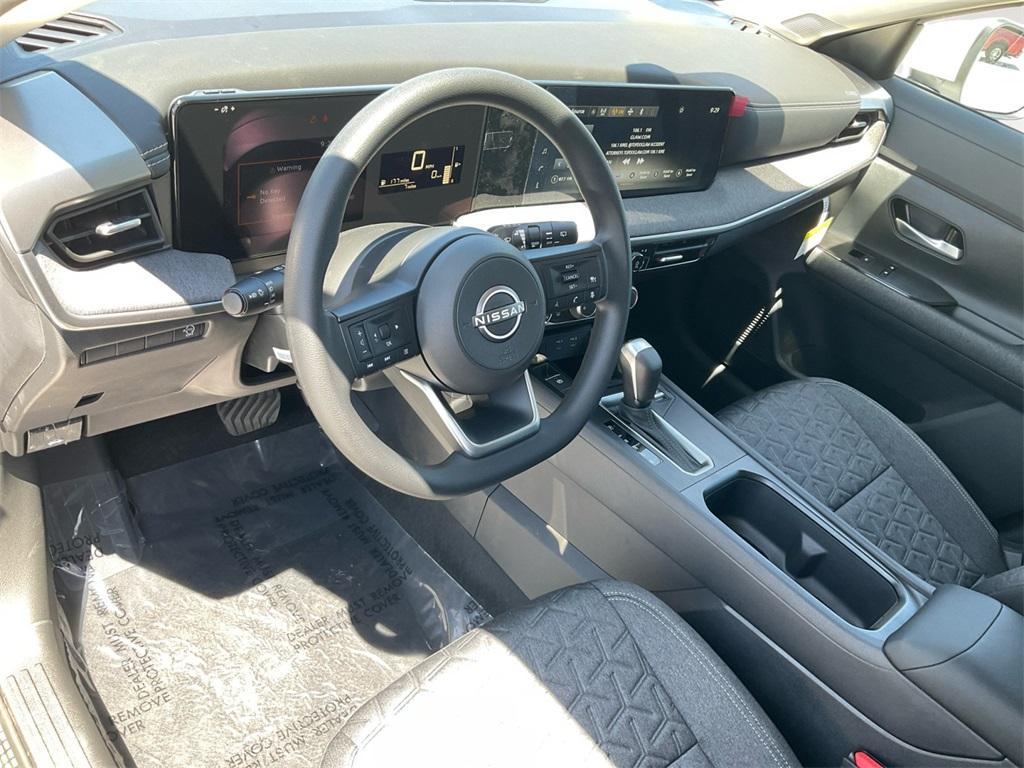 new 2025 Nissan Kicks car, priced at $27,155