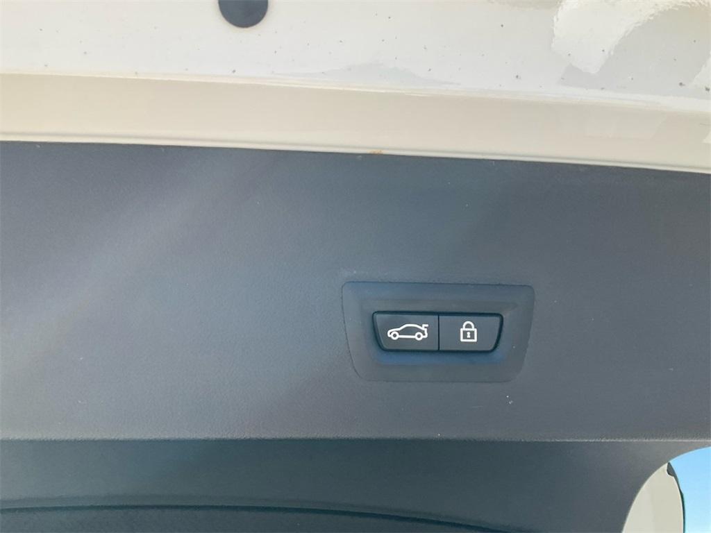 used 2022 BMW X4 car, priced at $40,800