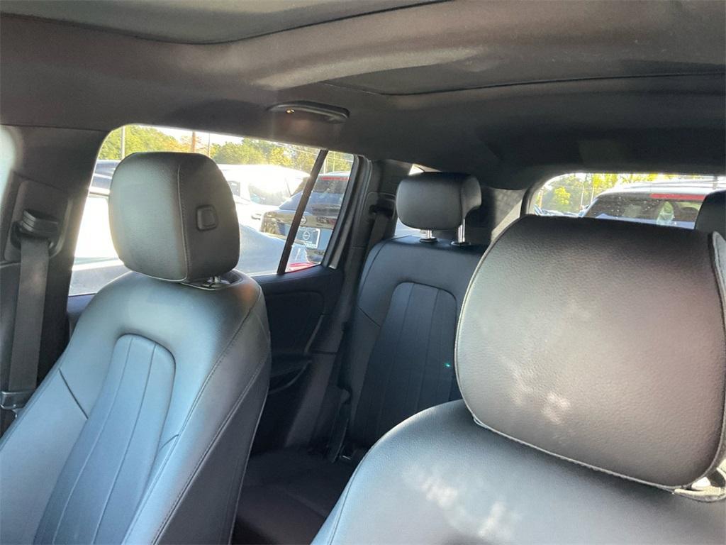 used 2021 Mercedes-Benz GLB 250 car, priced at $21,300