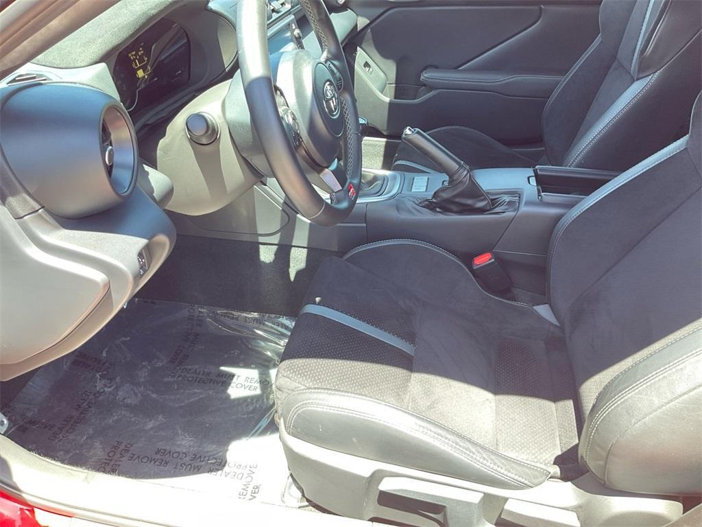 used 2022 Toyota GR86 car, priced at $30,995