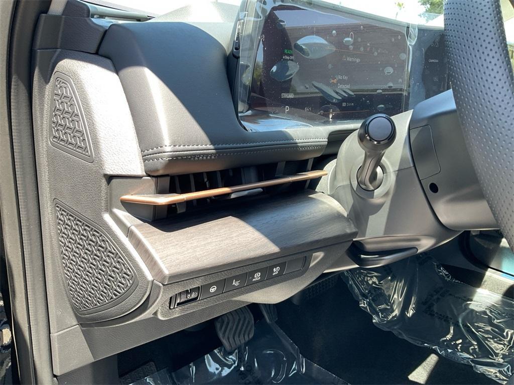 new 2025 Nissan ARIYA car, priced at $45,505